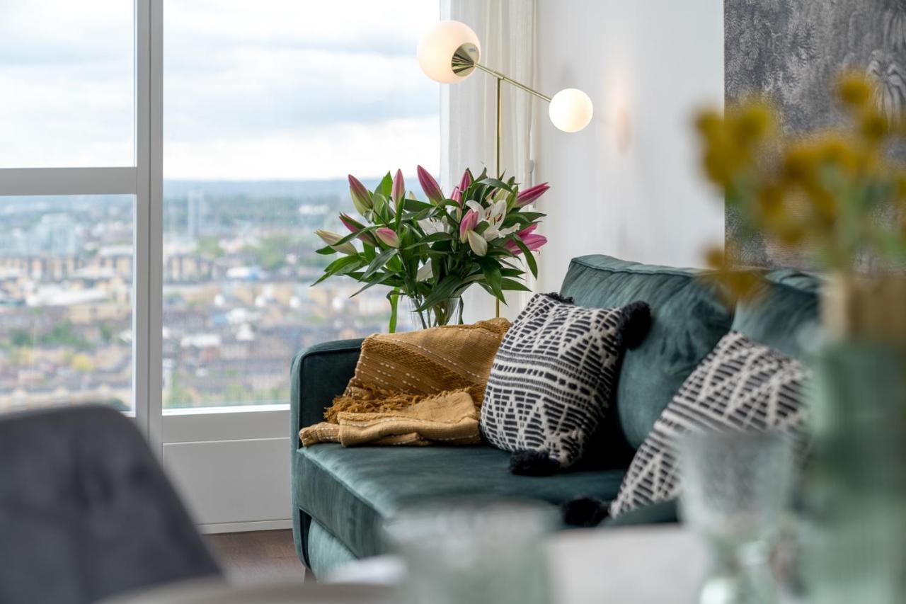 Luxurious Spacious 2Bed Suites Skyline River Views By Canary Wharf ลอนดอน ภายนอก รูปภาพ